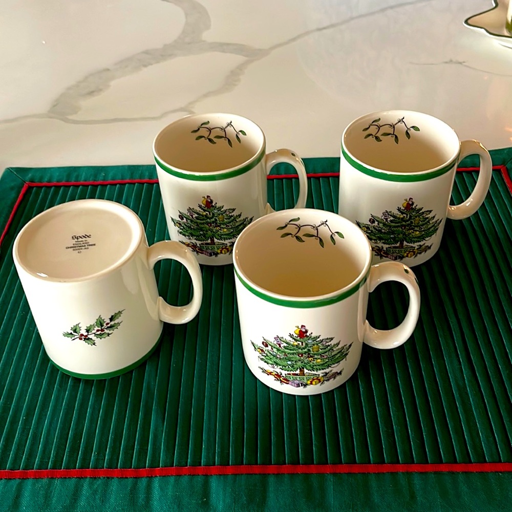 Spode Christmas Tree coffee mugs